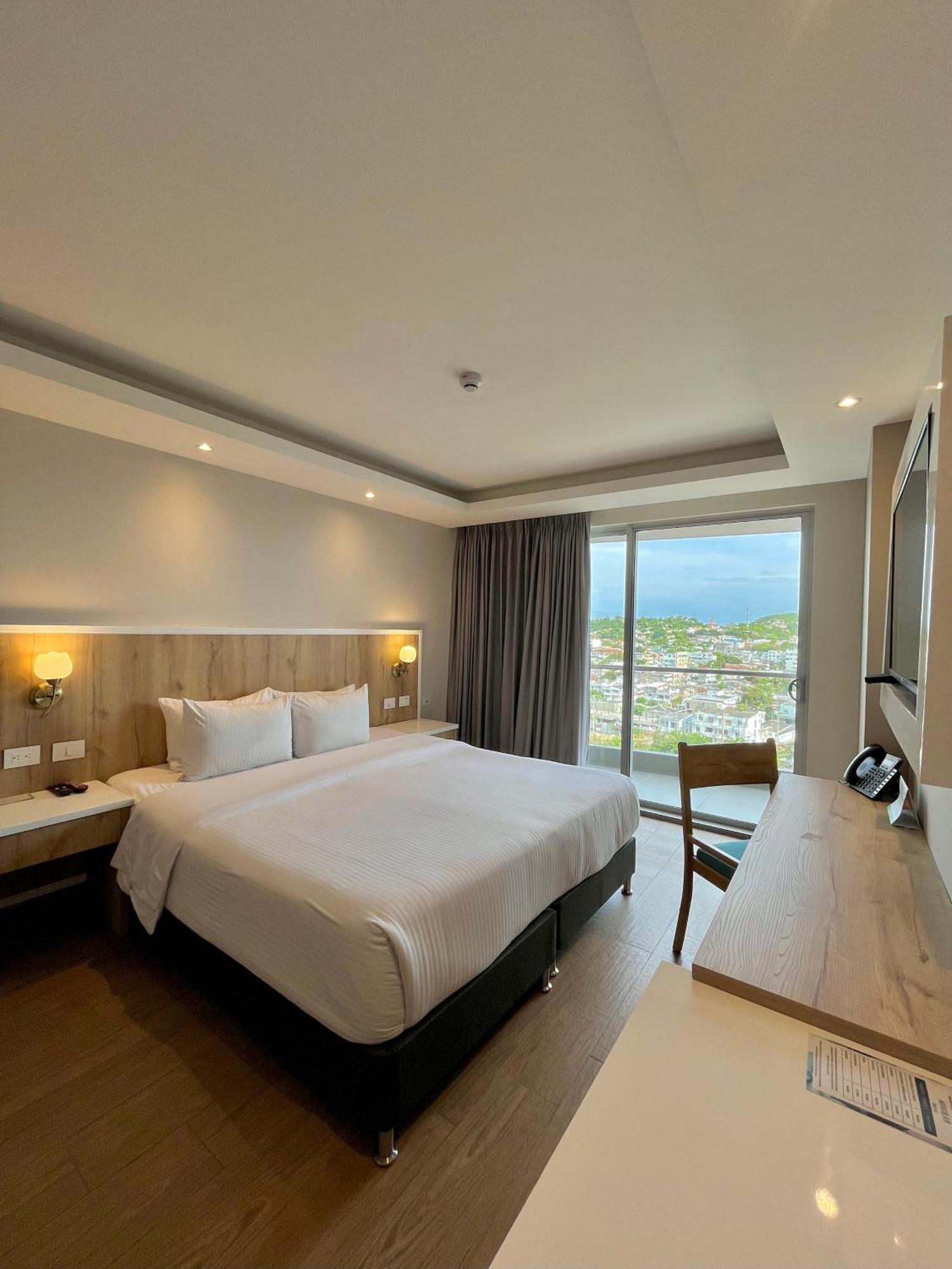 Wyndham Garden Cartagena Hotel Exterior foto