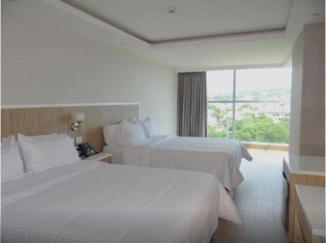 Wyndham Garden Cartagena Hotel Exterior foto